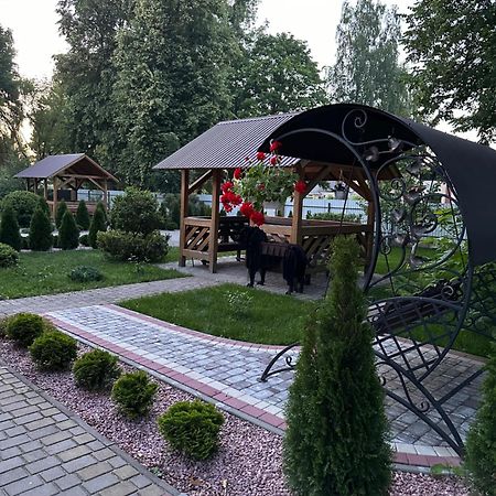 斯维季亚济 Білий Птах酒店 外观 照片