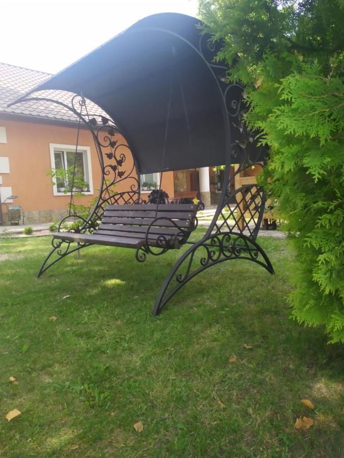 斯维季亚济 Білий Птах酒店 外观 照片